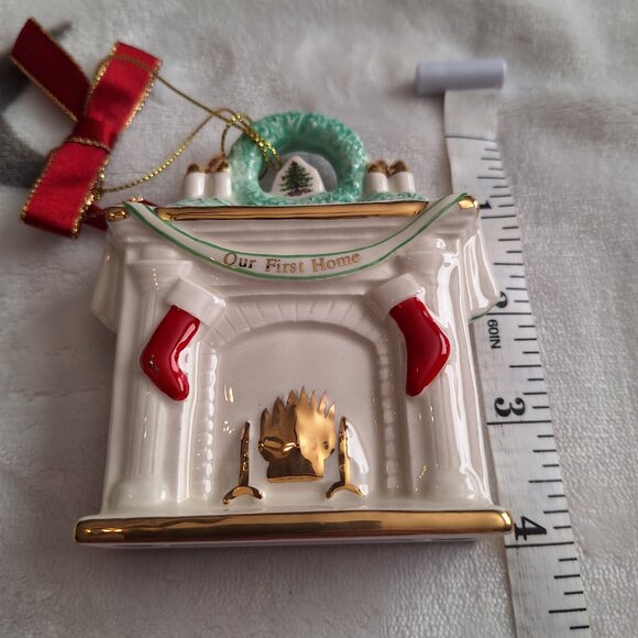 Spode Christmas Tree‎ Our First Home 2016 Ornament Fireplace Mantel W/ Stockings - Picture 9 of 9